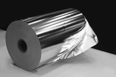 Une bobine d'aluminium