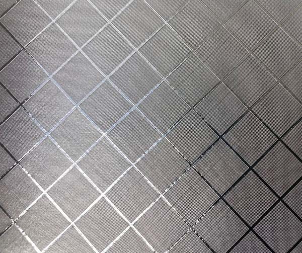 Feuille d’aluminium embossée