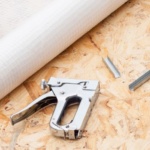 Pare-vapeur et freins vapeur